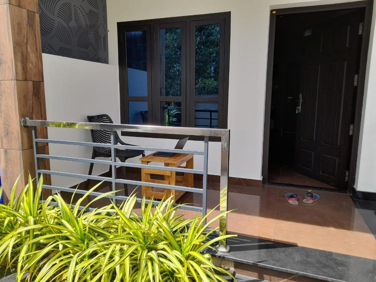 Milestone Inn Sultan Bathery Luaran gambar