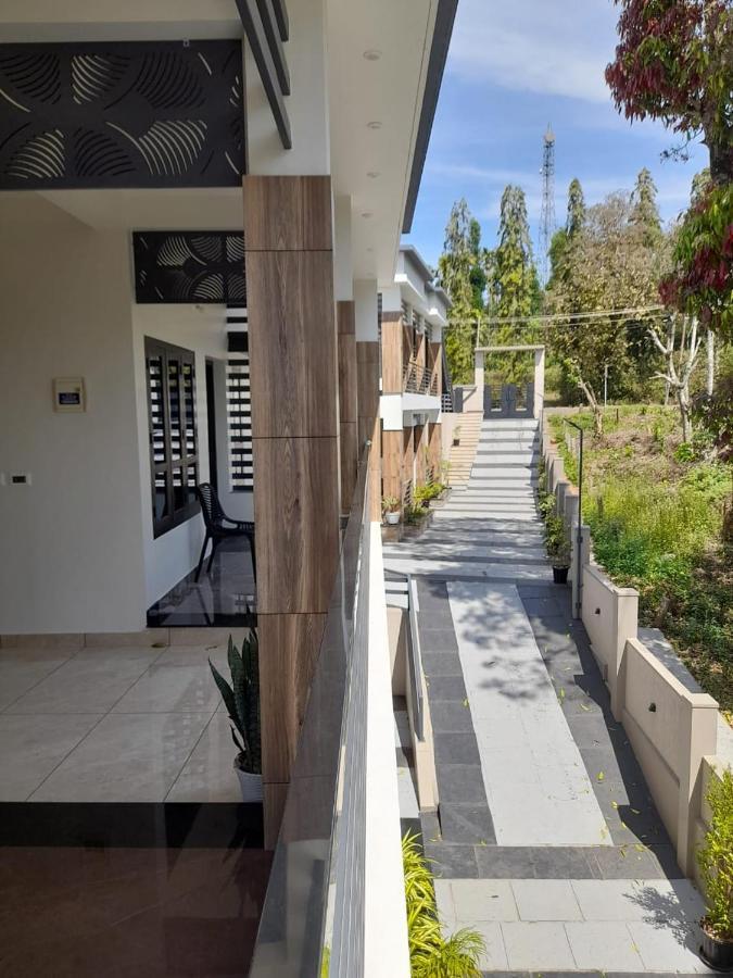 Milestone Inn Sultan Bathery Luaran gambar